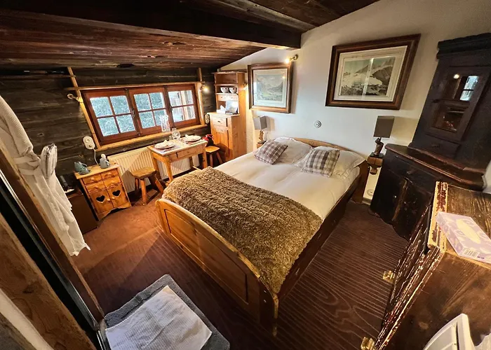 Hotel Les Chalets De Philippe Avec Jacuzzis Privatifs